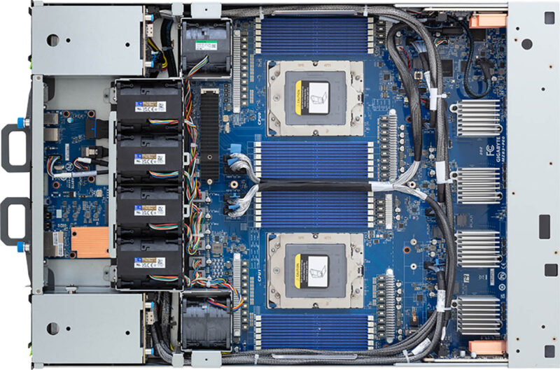 Gigabyte G893-ZX1-AAX2 AMD Instinct MI325X Server Review - Page 2