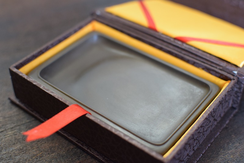 玫瑰紫澄泥福自天来硯 澄泥硯 硯箱付 質問コメント受付中 玫瑰紫澄泥福