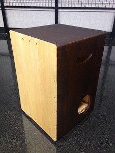 ドラム・パーカッション】当店展示中のカホンをご紹介！｜島村楽器