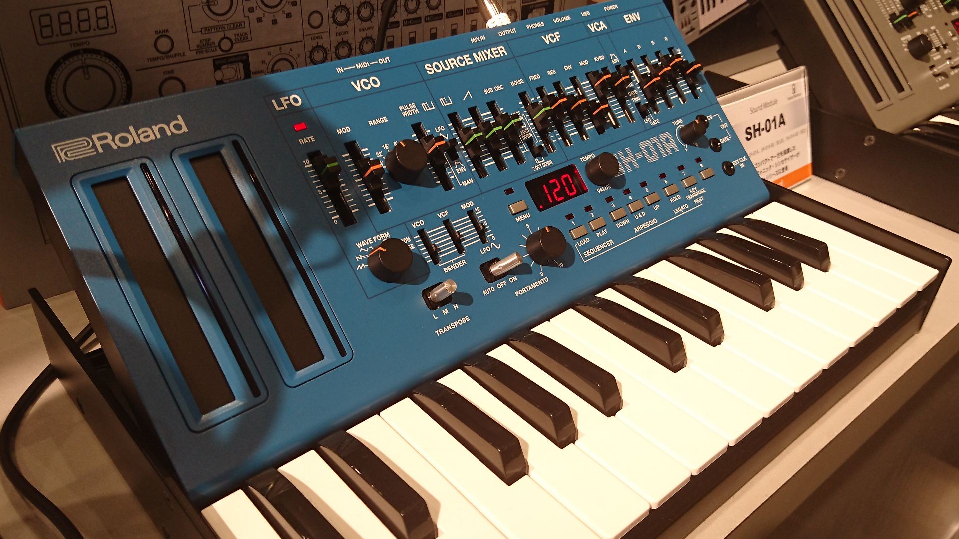 予約受付開始！】SH-01A Synthesizer SH-101の4倍のパワーをコンパクト