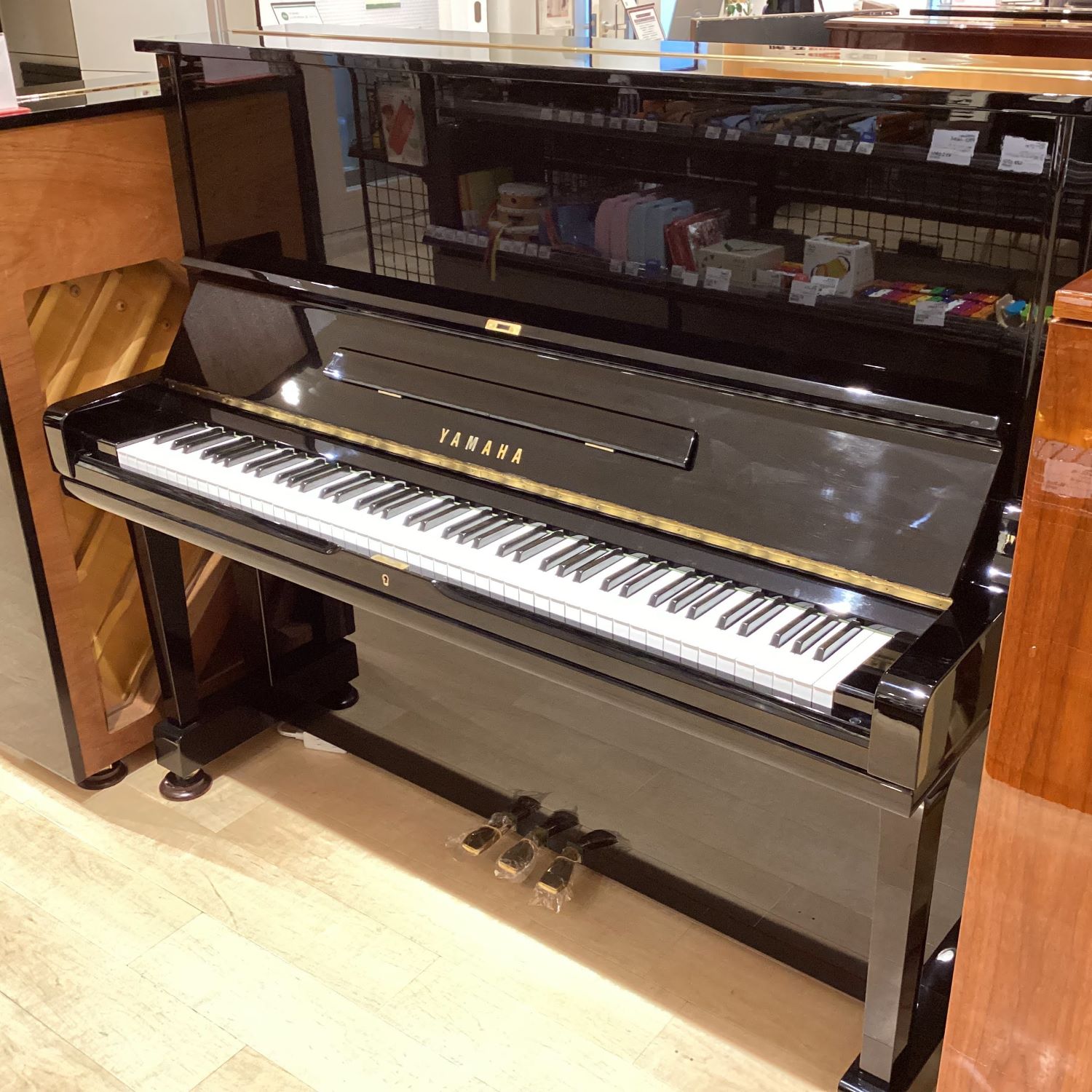 BALIINDAMM BU.50 IMPERIAL アップライトピアノ BALIINDAMM BU.50