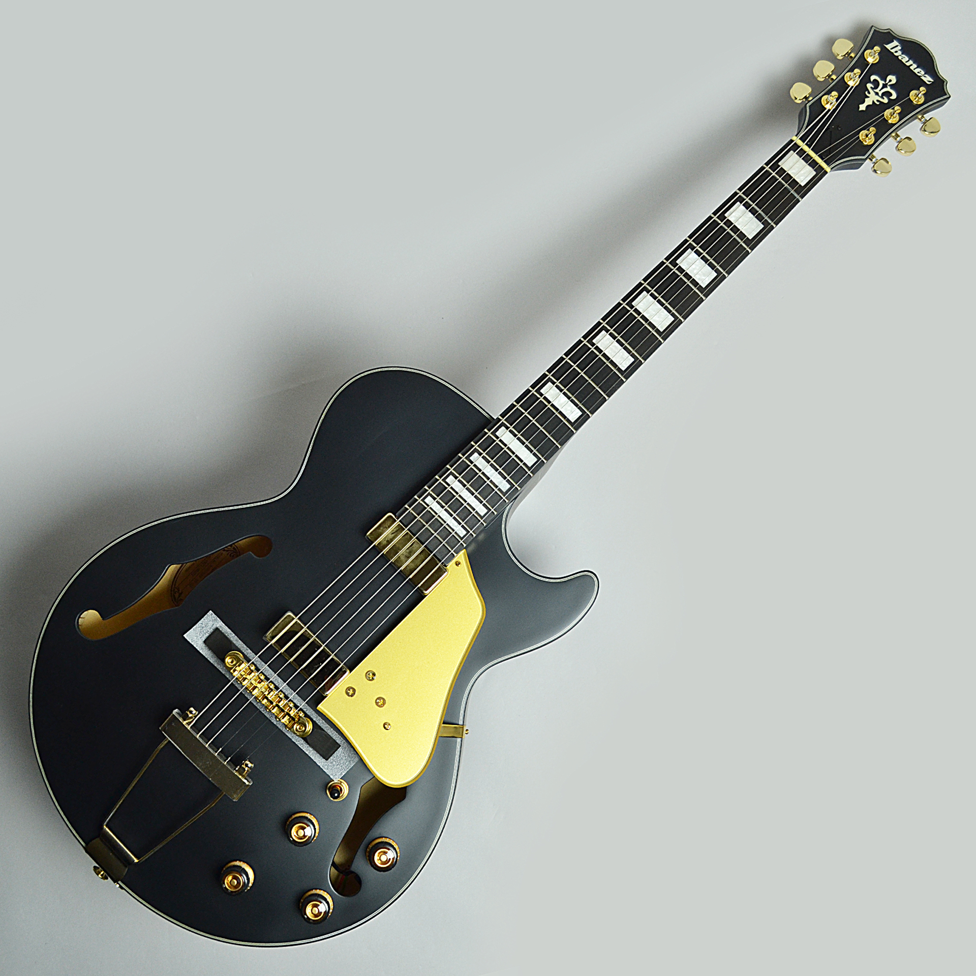 小ぶりボディで弾きやすいフルアコ！Ibanez「AG85」取り扱い中！｜島村