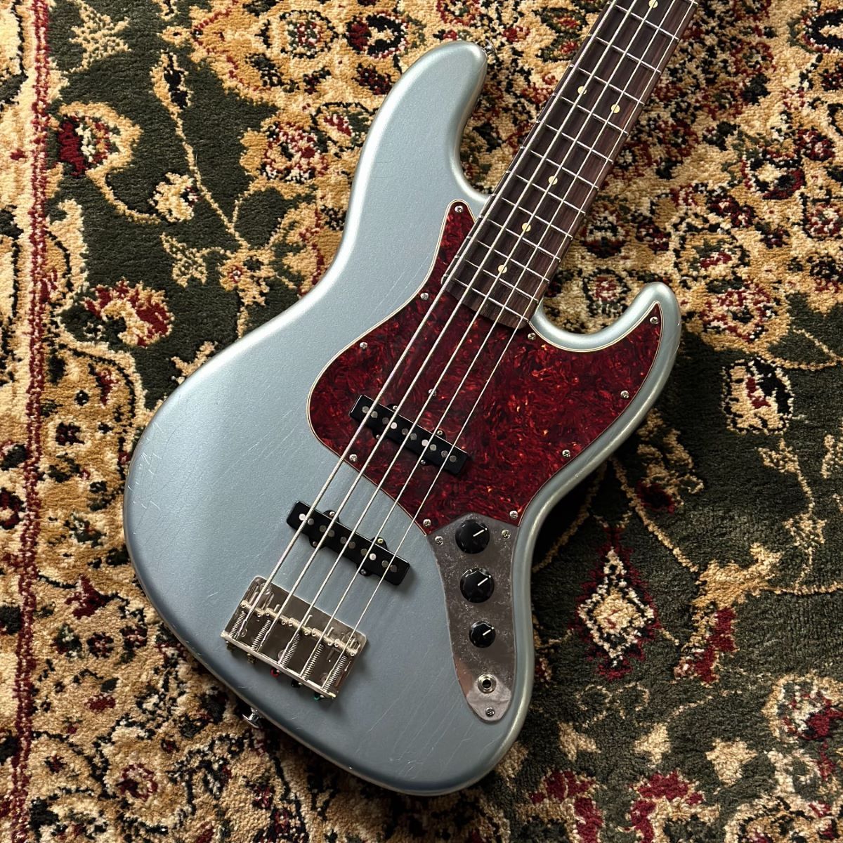 Black Smoker Trad Master BETA-J5 Ice Blue Metallic Light Aged