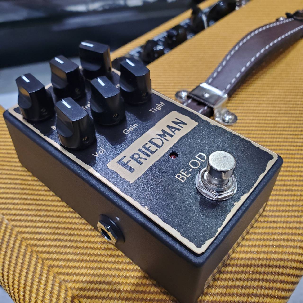 アンプライクなハイゲイントーンをエフェクターで！FRIEDMAN BE-ODの