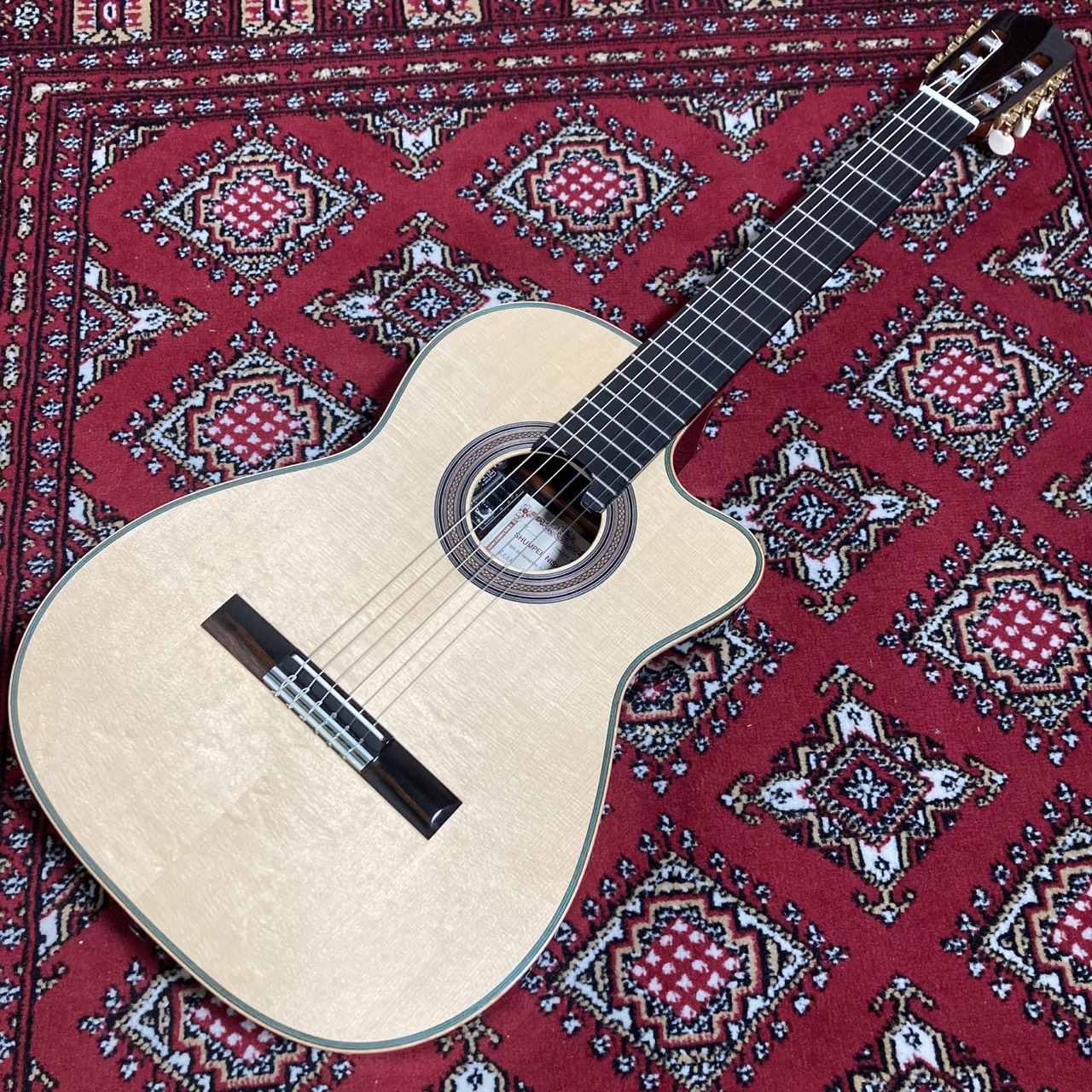 西野春平氏のクラシックギター工房見学レポート｜島村楽器 エミテラス