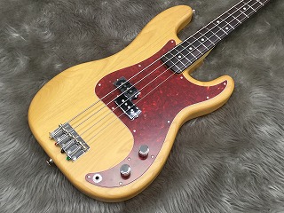 エレキベース】Fender！SCANDALのベーシスト「TOMOMI」シグネイチャー