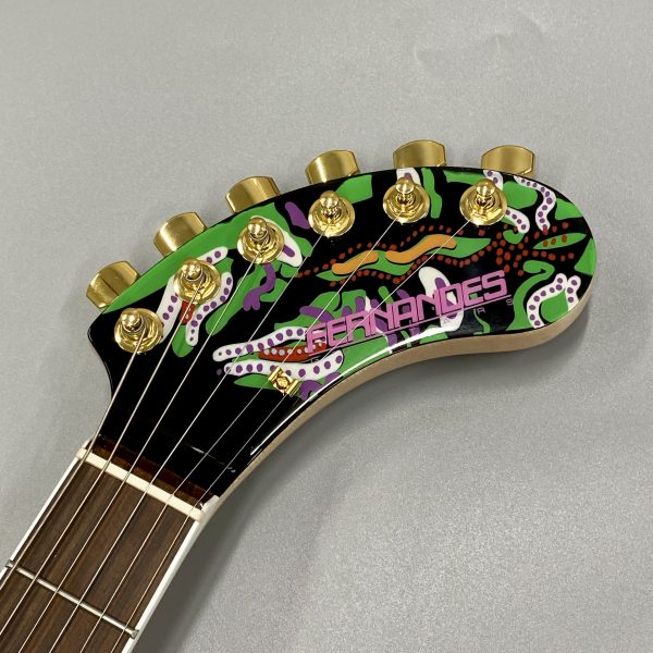 ジャンク 希少フェルナンデス ZO-3 FERNANDES アンプ内蔵ギタ