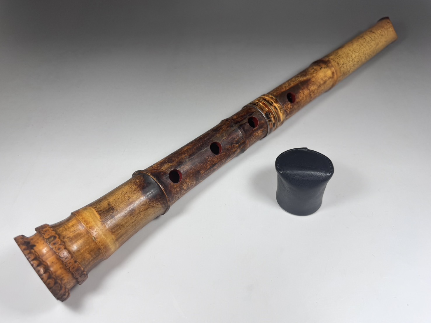 石倉央山 造 尺八 金巻歌口 銀三線 | 新栄堂