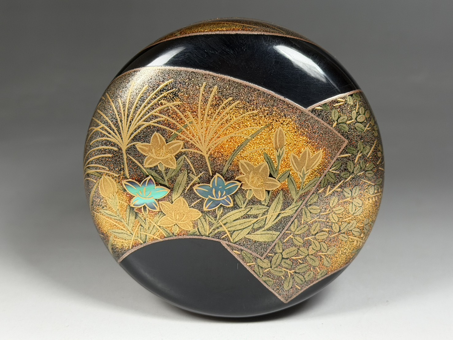 一后一兆 作 秋景蒔絵 平棗 内銀 二重箱 | 新栄堂