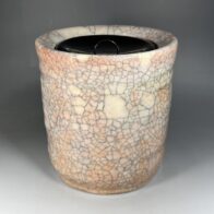 鳴滝窯 橋本城岳 造 色絵宝尽文 砂金袋 水指 | 新栄堂