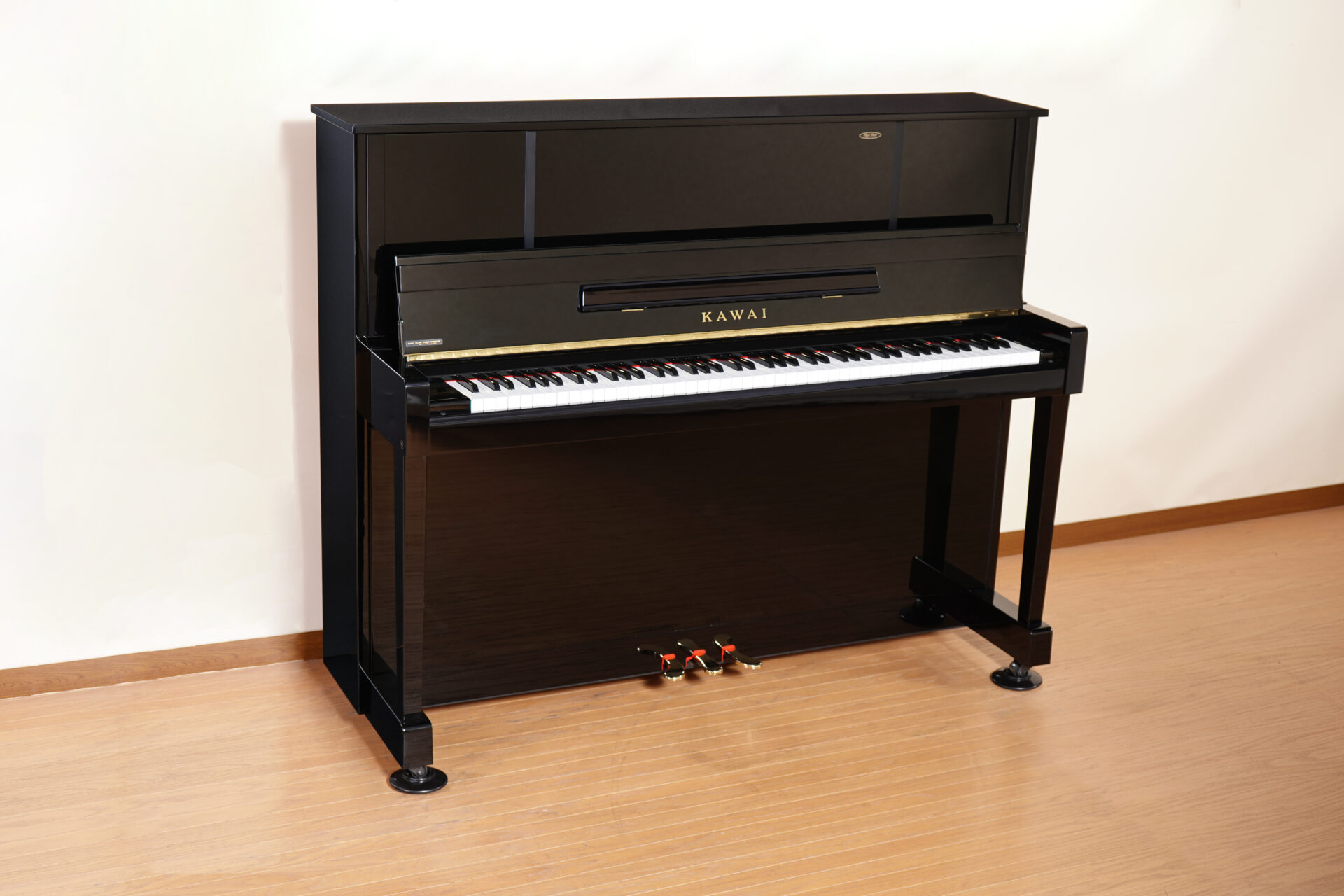 高品質な中古ピアノの販売（修理・再生）は伸和ピアノ
