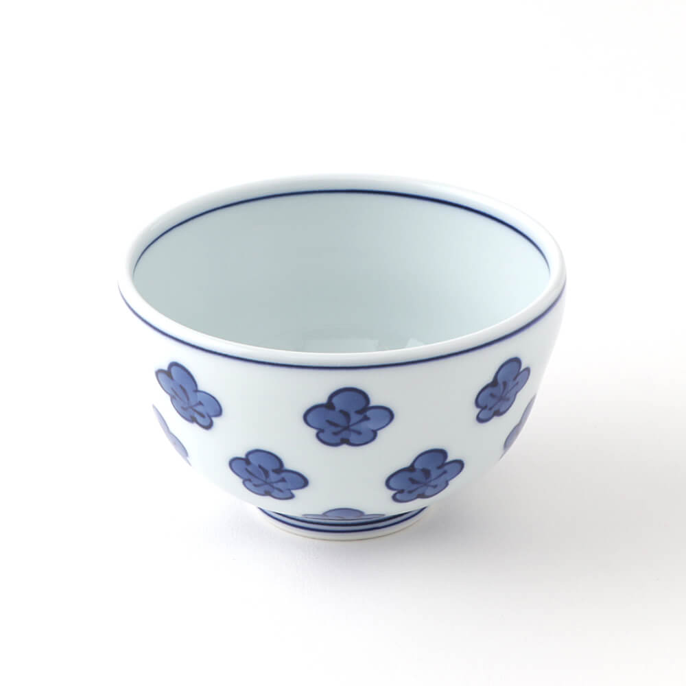 中国鉢青花染付梅図碗清朝期梅染付吹き付け吹墨丼