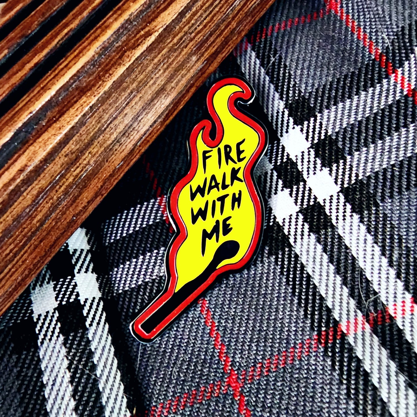 Twin Peaks Pin – SHOPMALASTORE