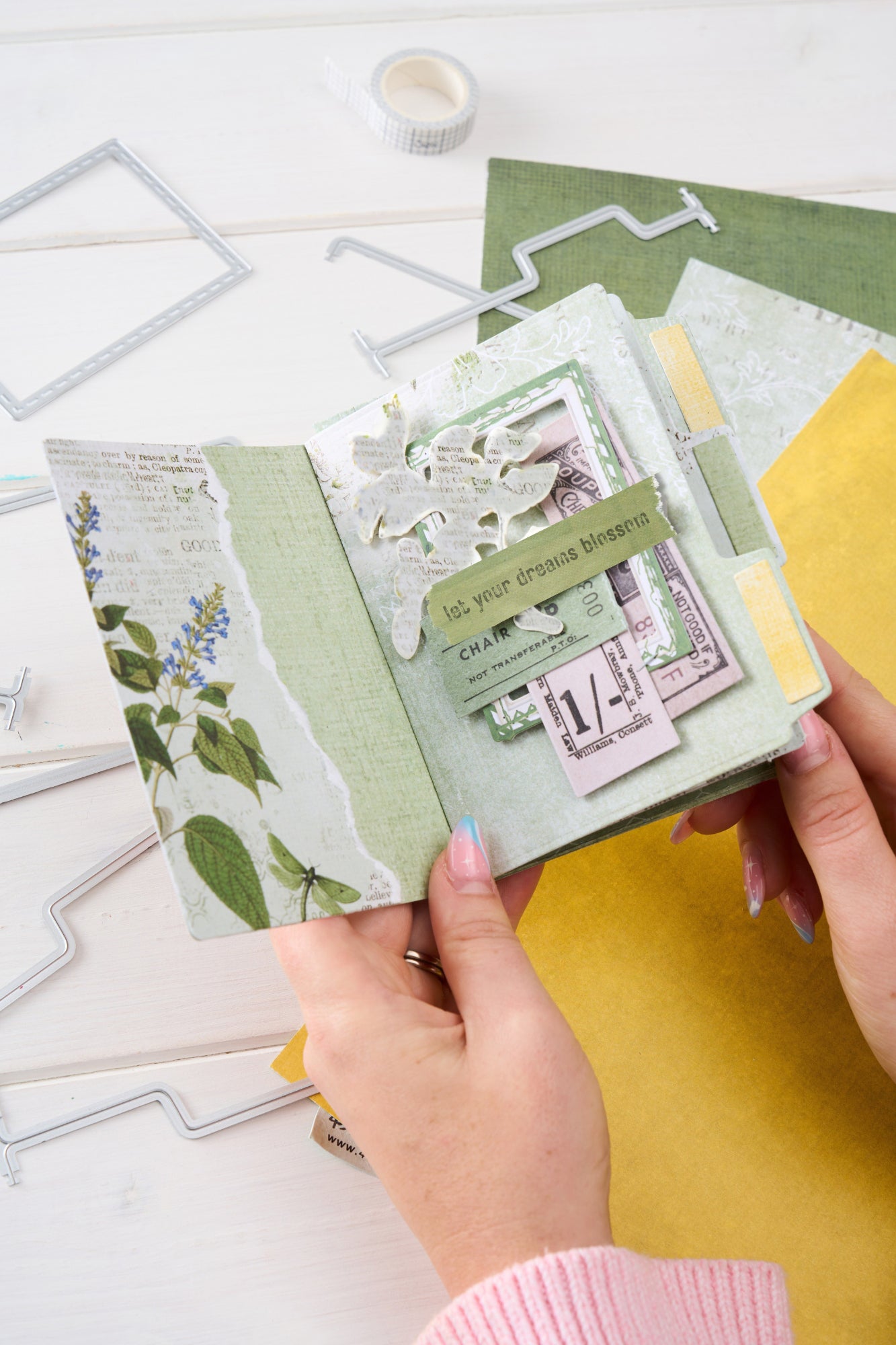 Sizzix Thinlits 15PK Die Set - Snap and Swap File Folders by 49