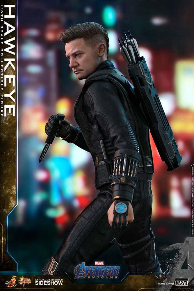 Marvel Hawkeye Sixth Scale Figure by Hot Toys | Sideshow Collectibles