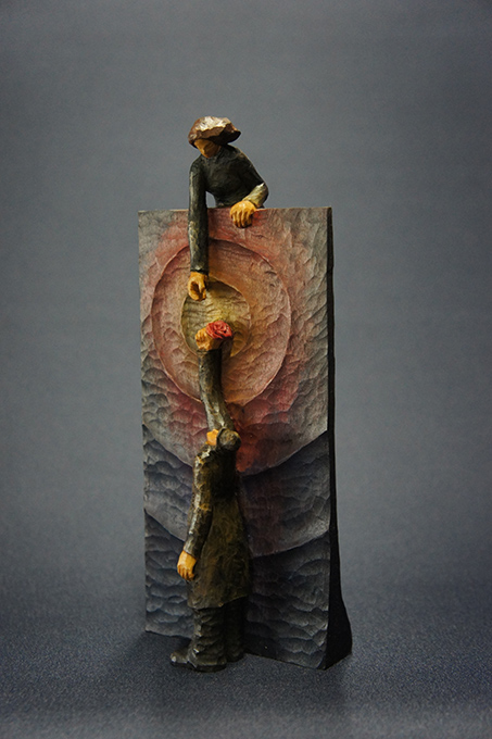 藤岡孝一 木彫 ポルックス 小人 カボチャを抱える小人 北海道作家 藤岡