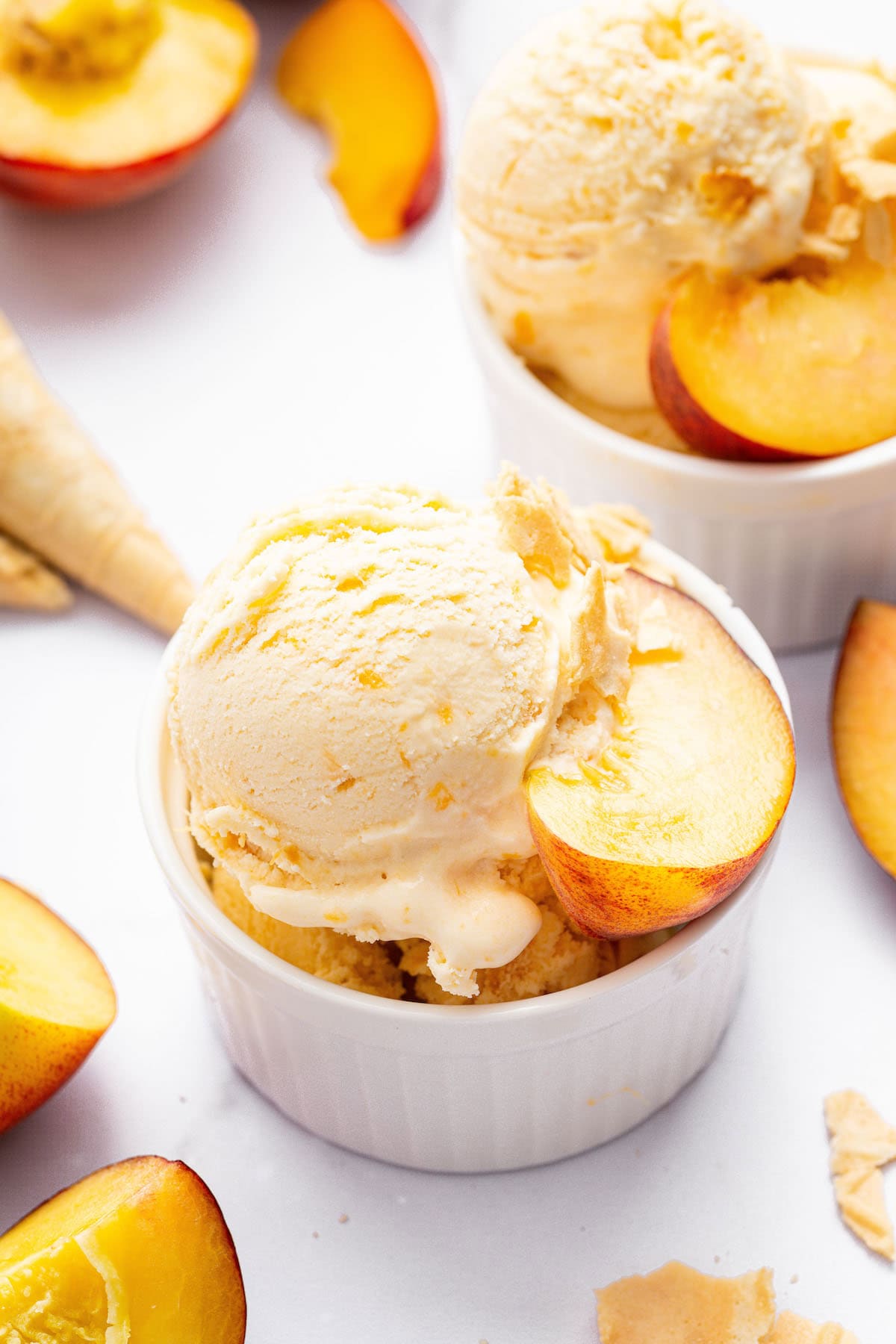 Old-Fashioned Peach Ice Cream | Simply Quinoa
