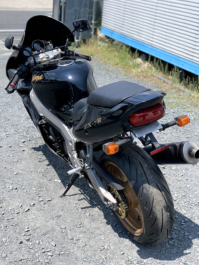京都 中古バイク カワサキ KAWASAKI ZX-7R レストアベース – 京都の