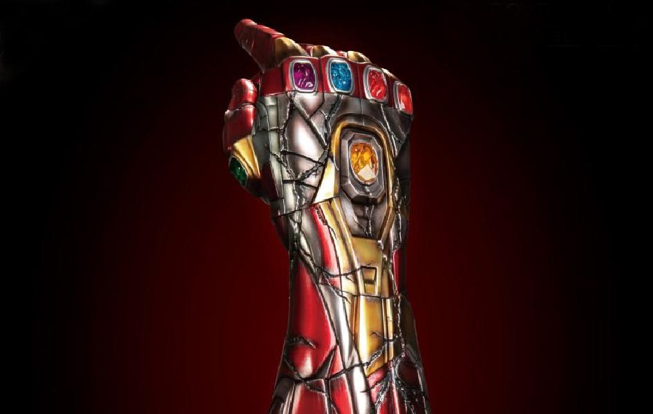 Avengers Endgame - Master Craft Nano Gauntlet - Spec Fiction Shop