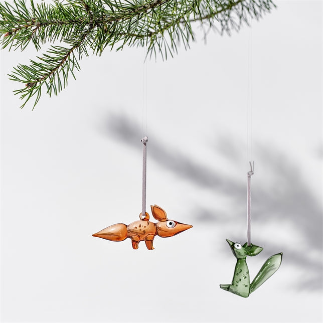 Vulpes ornament sitting 80mm 3.14