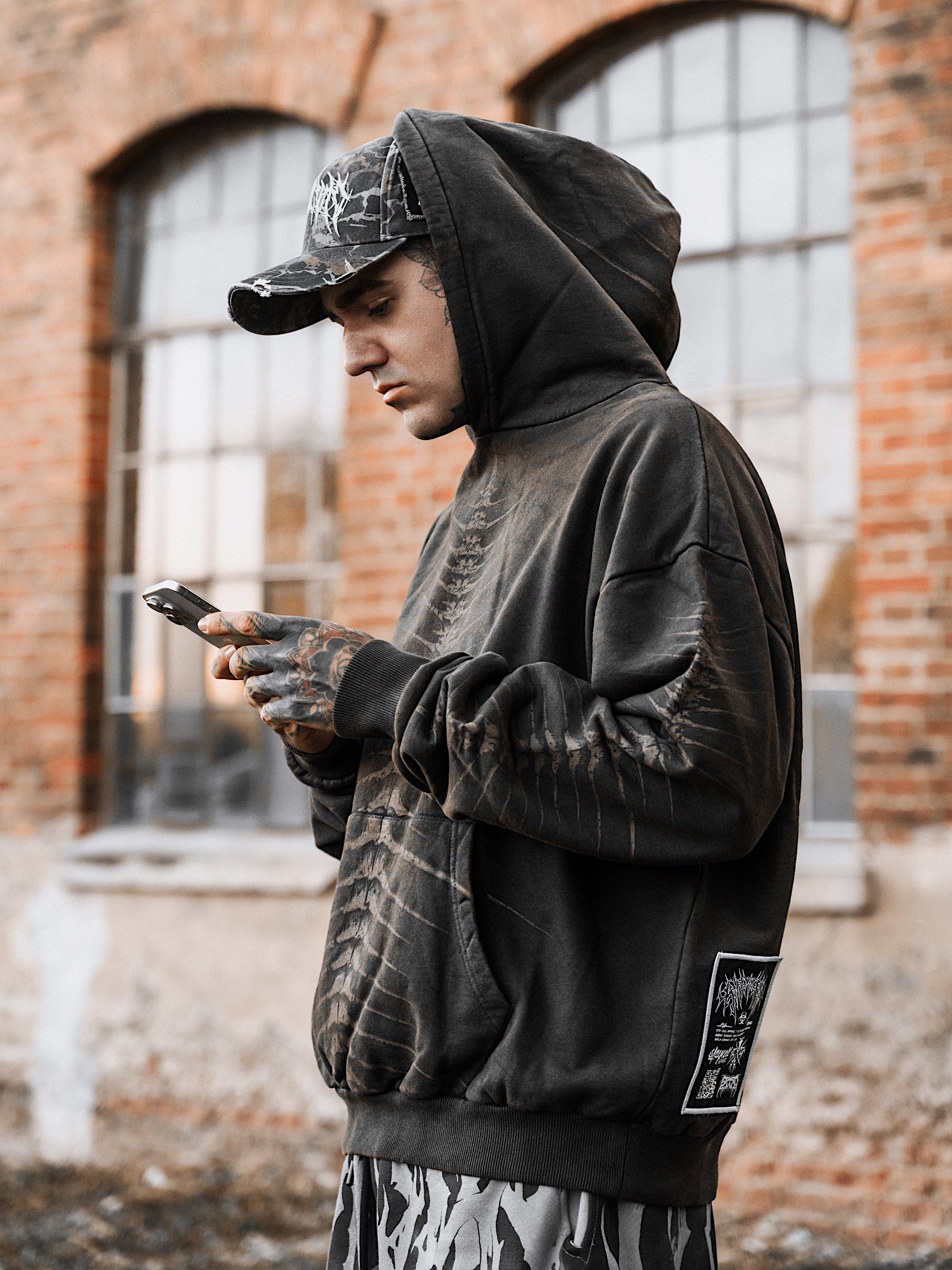 Lineage Of Dusk - Heavy Oversized Hoodie (400GSM)