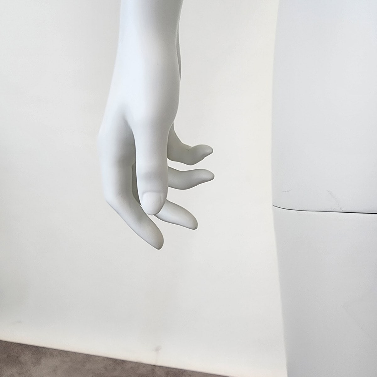 全身腰受けリアルマネキン ポーズあり〔ストエキオリジナル〕 婦人