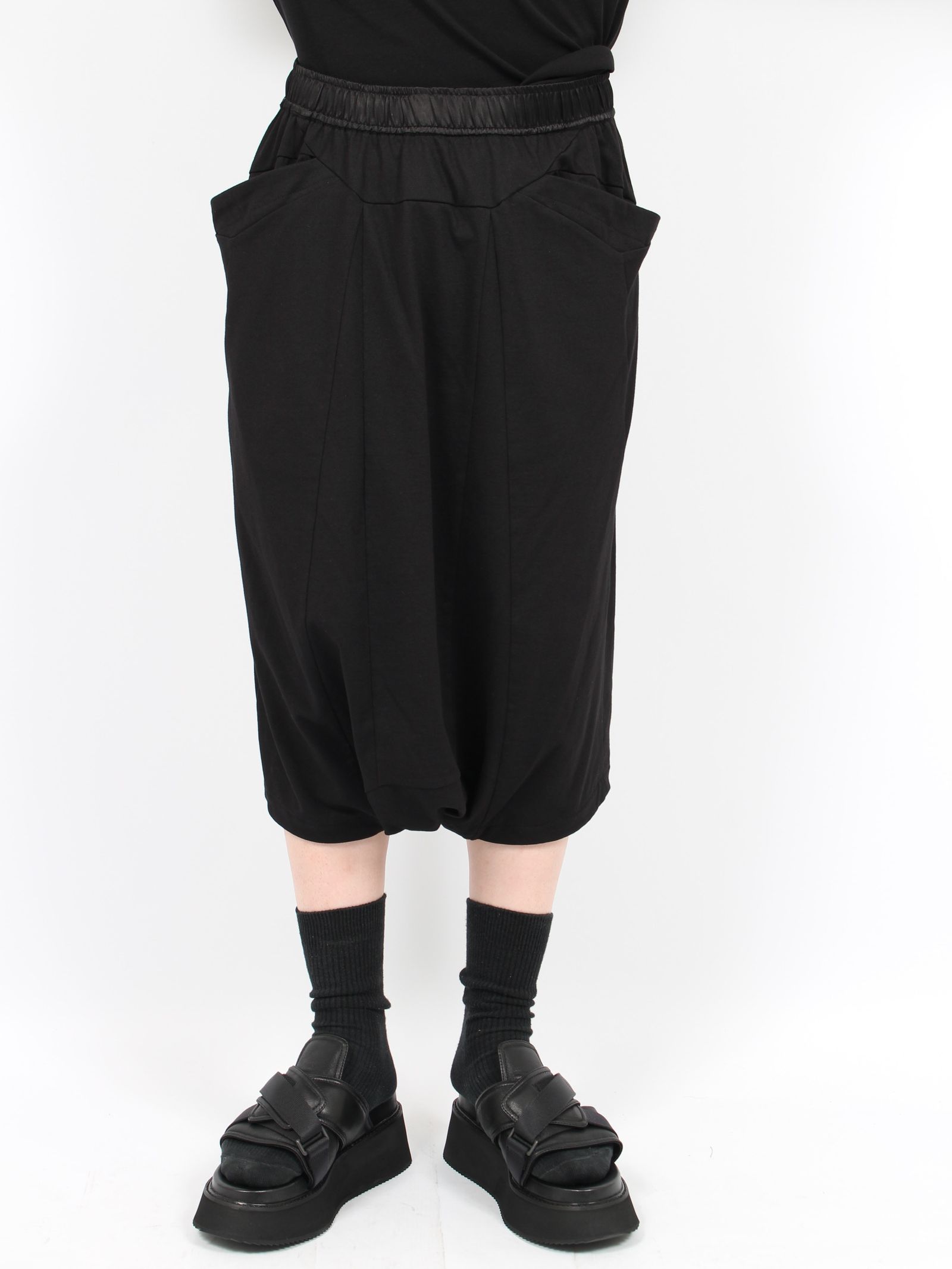 JULIUS - 【24AW】コットン モダール サルエル クロッチ ショート