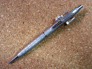 コラム 昔の筆記具①「ニューマン」