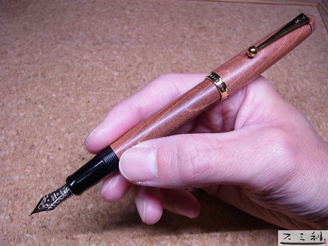 パイロット カスタム・カエデ万年筆 入荷！ イタヤカエデ（楓）の木目