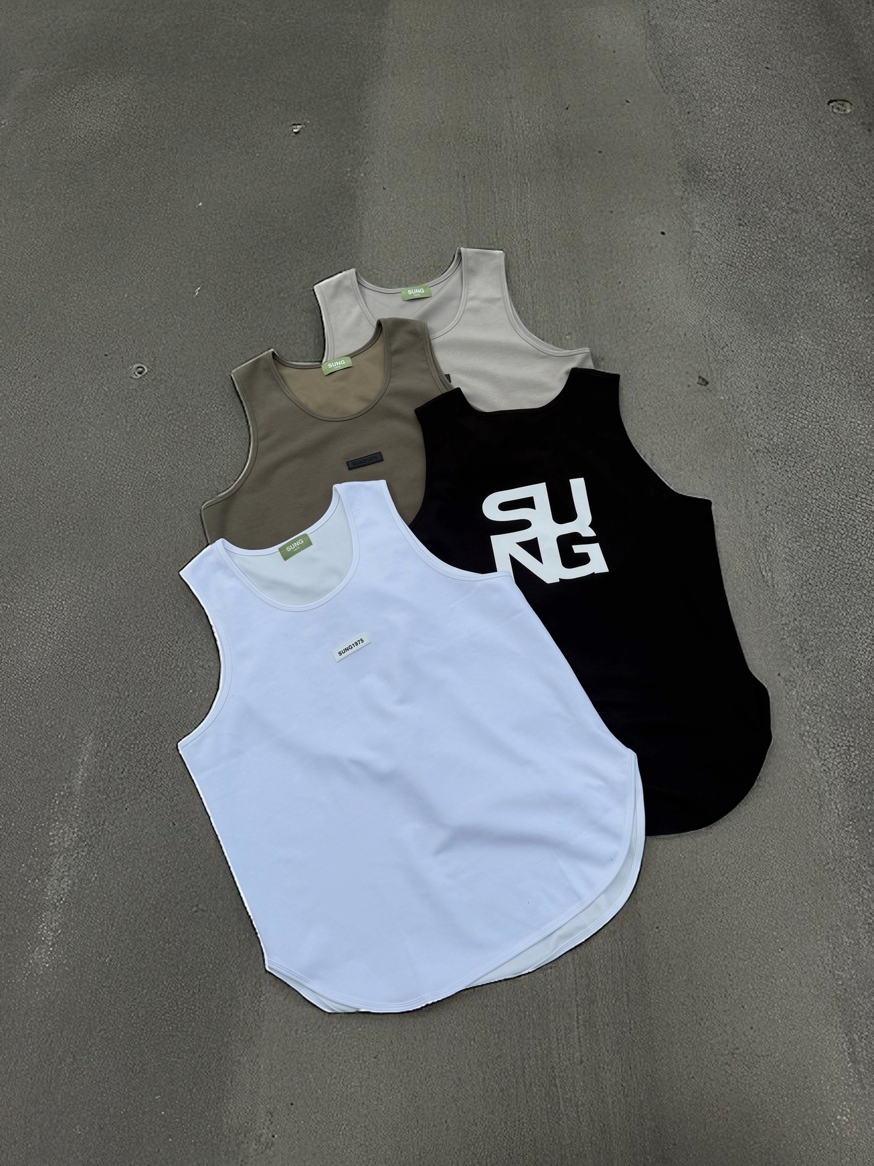 SUNG1975 タンクトップ 白×黒セット SUNG1975 タンクトップ 白×黒