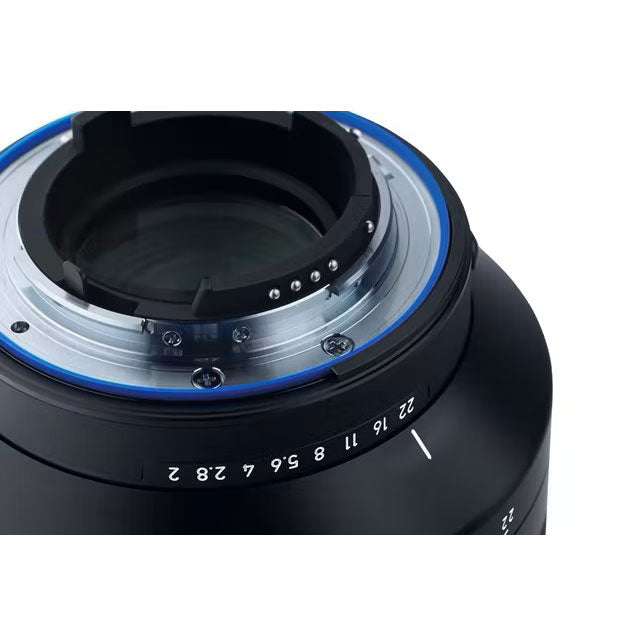 Carl Zeiss ZEISS Milvus 2/135 ZF.2 ZEISS Milvus(135mm/F2/フル