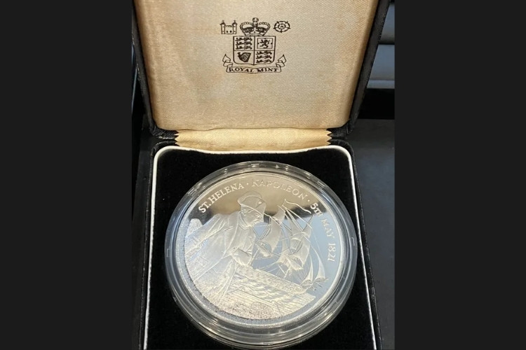 造幣局 宮沢賢治純銀メダル 162g 造幣局宮沢賢治純銀メダル 162g