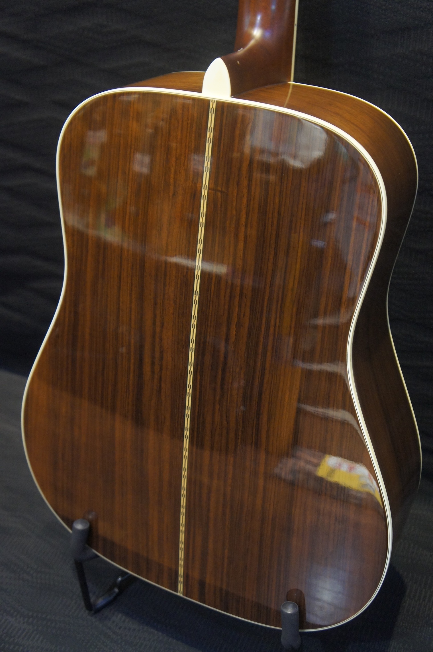 期間限定値下・タカミネ＜TS-600＞日本製・トップ単板 期間限定値下・