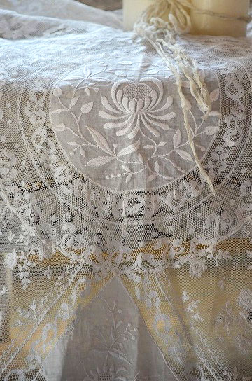 アンティーク フレンチ花柄ファブリック＆クロシェボビン編みレース