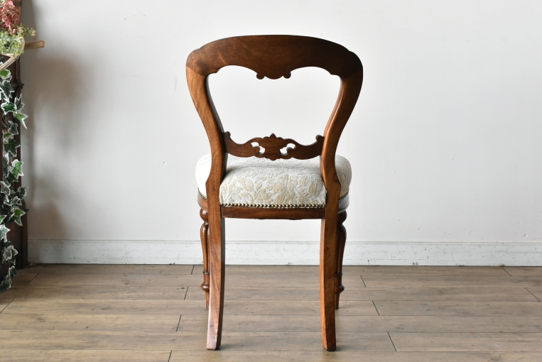 展示品 フランスアンティーク バルーンバック チェア イス カフェ