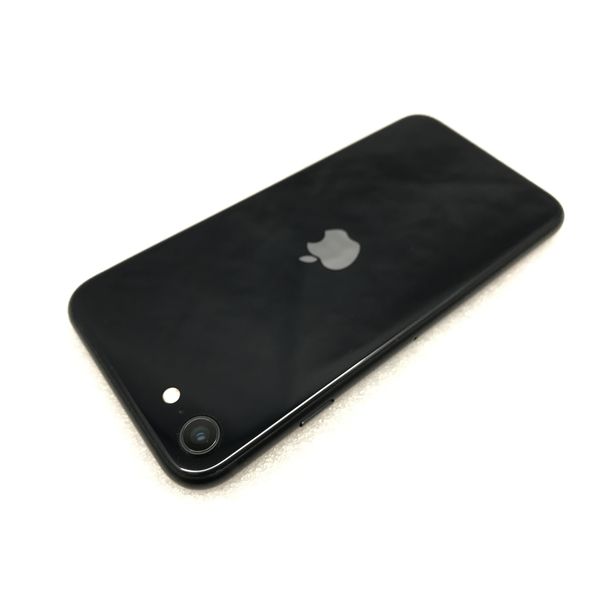 APPLE 〔中古〕iPhone SE 第3世代 128GB ミッドナイト MMYF3J／A au