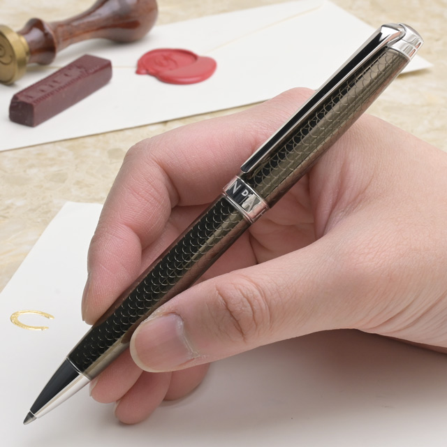 CARAN D'ACHE カランダッシュ ボールペン レマンコレクション 4789-497