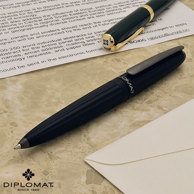 DIPLOMAT ディプロマット アエロ | ペンハウス