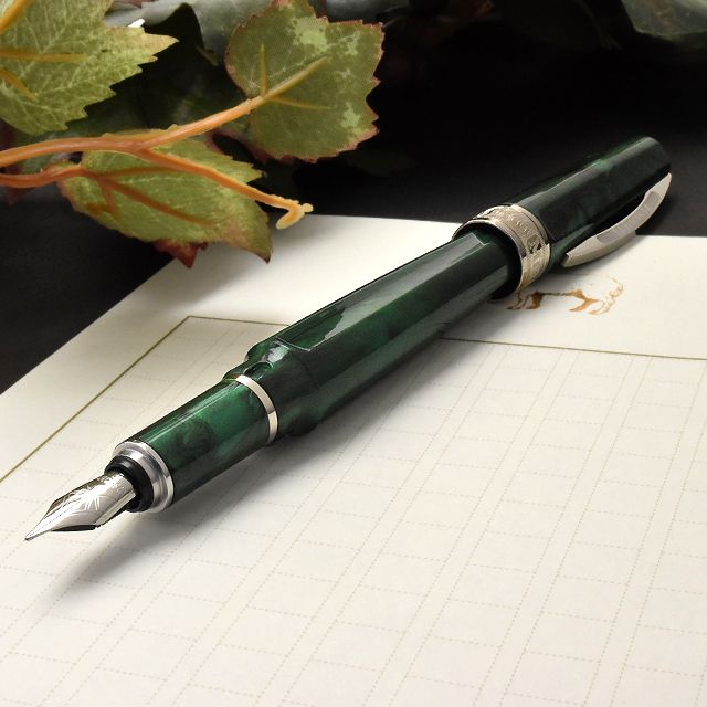 VISCONTI ビスコンティ 万年筆 ミラージュ Mirage エメラルド 万年筆