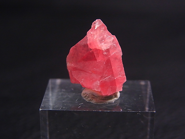 南アフリカ・チュワニン第二鉱山産ロードクロサイト（菱マンガン鉱