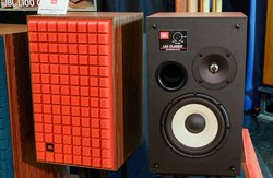 JBL、新スピーカー「L82 Classic」世界初披露。小型化により設置し