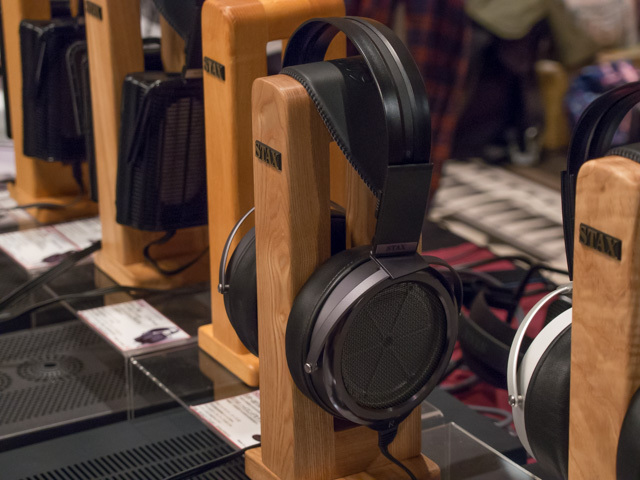 画像17 - ＜ヘッドホン祭＞STAX、80周年記念の「SR-009」ブラック