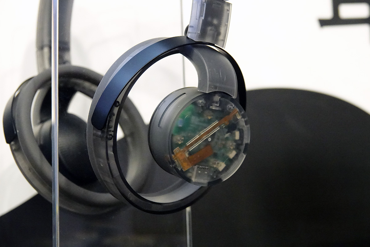 新色】nwm(ヌーム) ONE ファントムグレイ NTTソノリティ nwm ONE