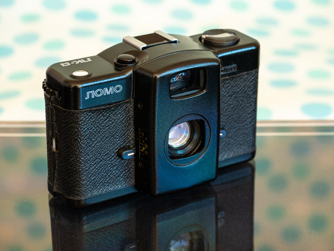 LOMO LC-A – The lomography machine - Photo Thinking Camera Review