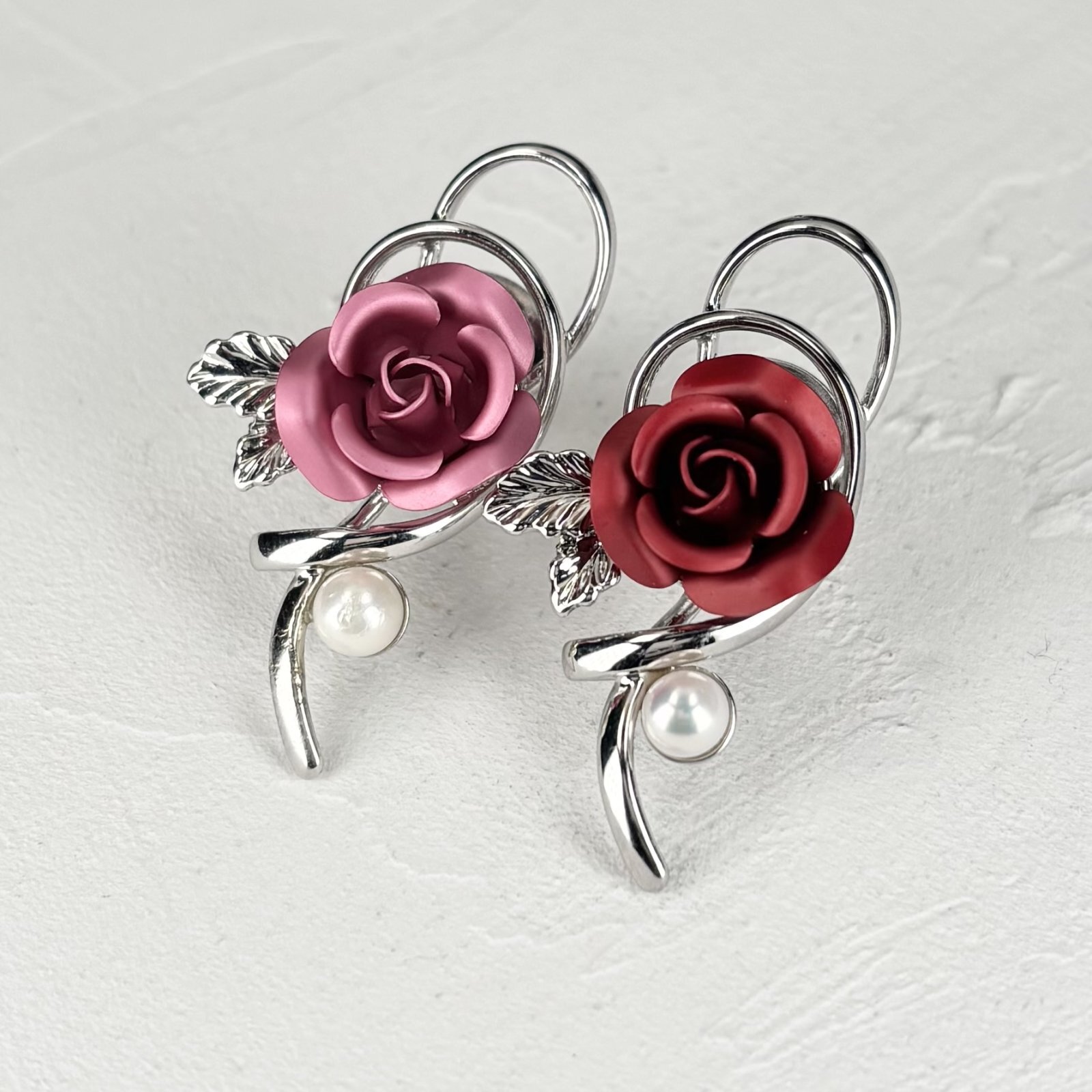 ☆鼈甲（べっ甲）無垢・大きな薔薇（バラ）のブローチ☆新品☆ 鼈甲