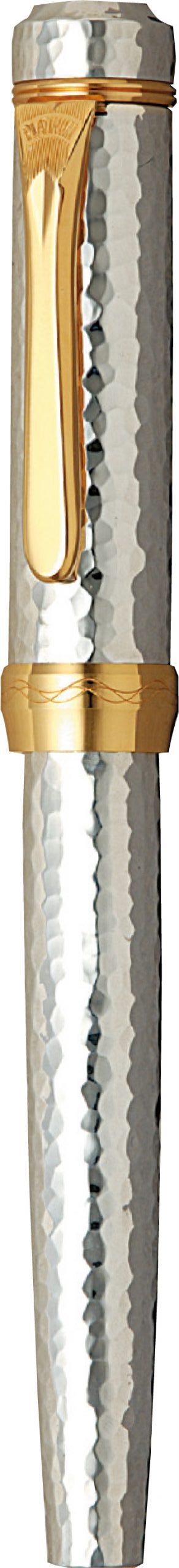 銀無垢鍛金磨き 伝統工芸士「岩村淳市」作 | プラチナ万年筆