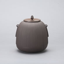 茶道具 釜師 畠春斎作 細川家伝来 五徳 蓋置 共布共箱 V