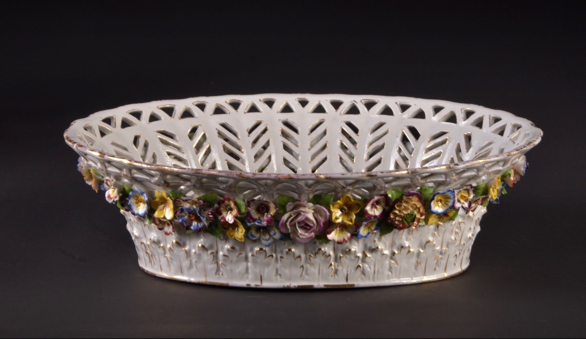 Proantic: A Large Antique 2-piece Schierholz Porcelain Centerpiece, Ca