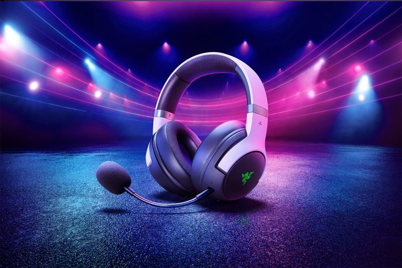 Razer Kaira Pro Hyperspeed Wireless PS5 Headphones Review - Taking