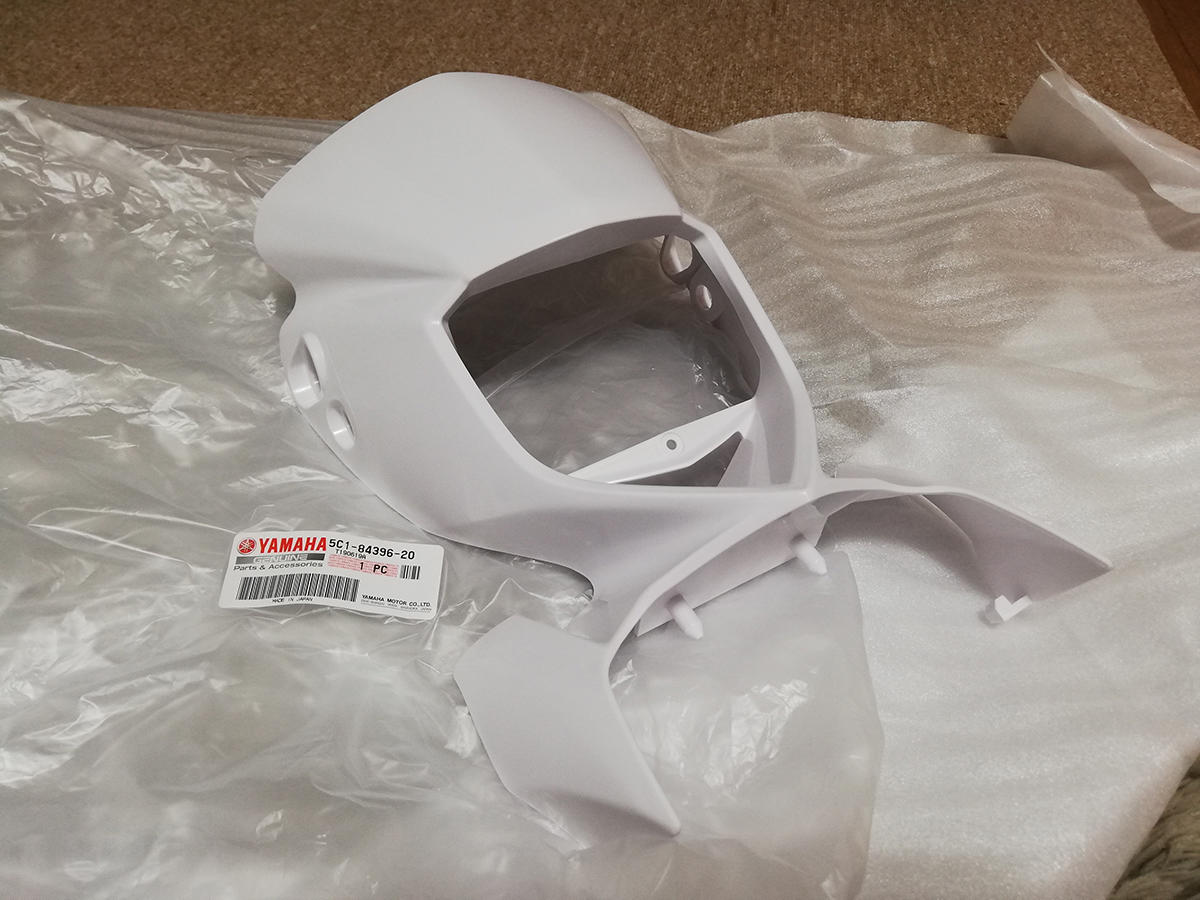 セロー250流用可能 XT250X純正 ヘッドライト・固定用ステーなど一式